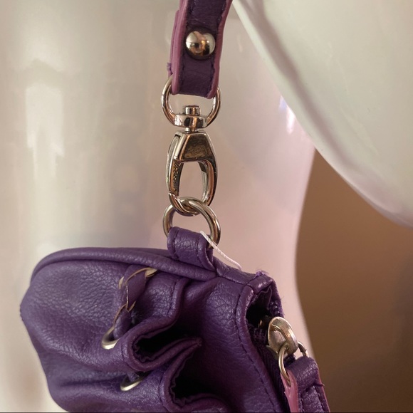 NWT NY&Co Purple Wristlet 💜 - Picture 4 of 10